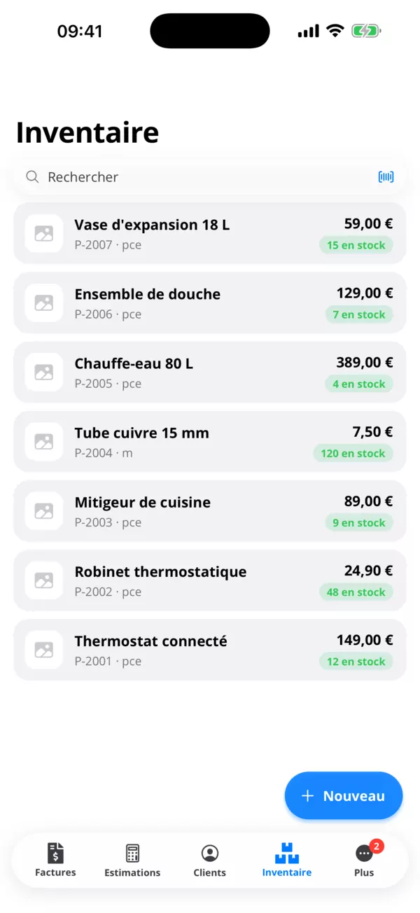Clients, produits et services sous la main.